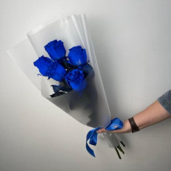 5 синих роз